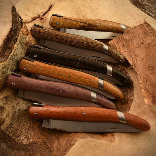 SpacePep’s n°1 ‘The authentic’, with Ariane 5 inserts in the handles and precious woods from the forests of French Guiana.